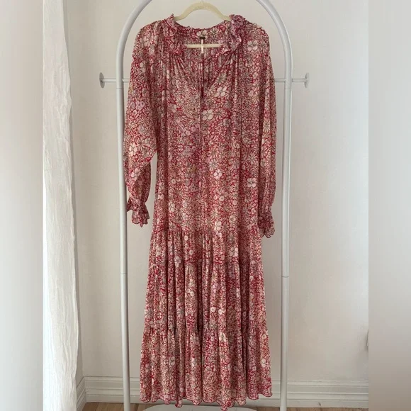 Free People | Dresses | Free People Floral Maxi Dress With Long Sleeves | Poshmark Free People | Dresses | Free People Floral Maxi Dress With Long Sleeves | Poshmark